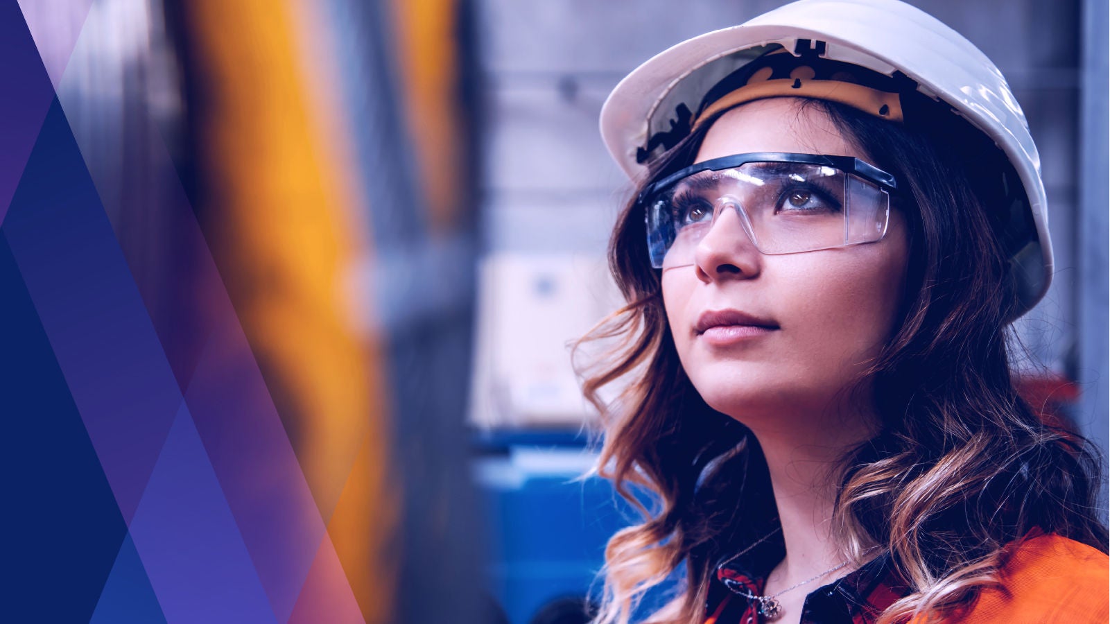 Woman wearing a hard hat