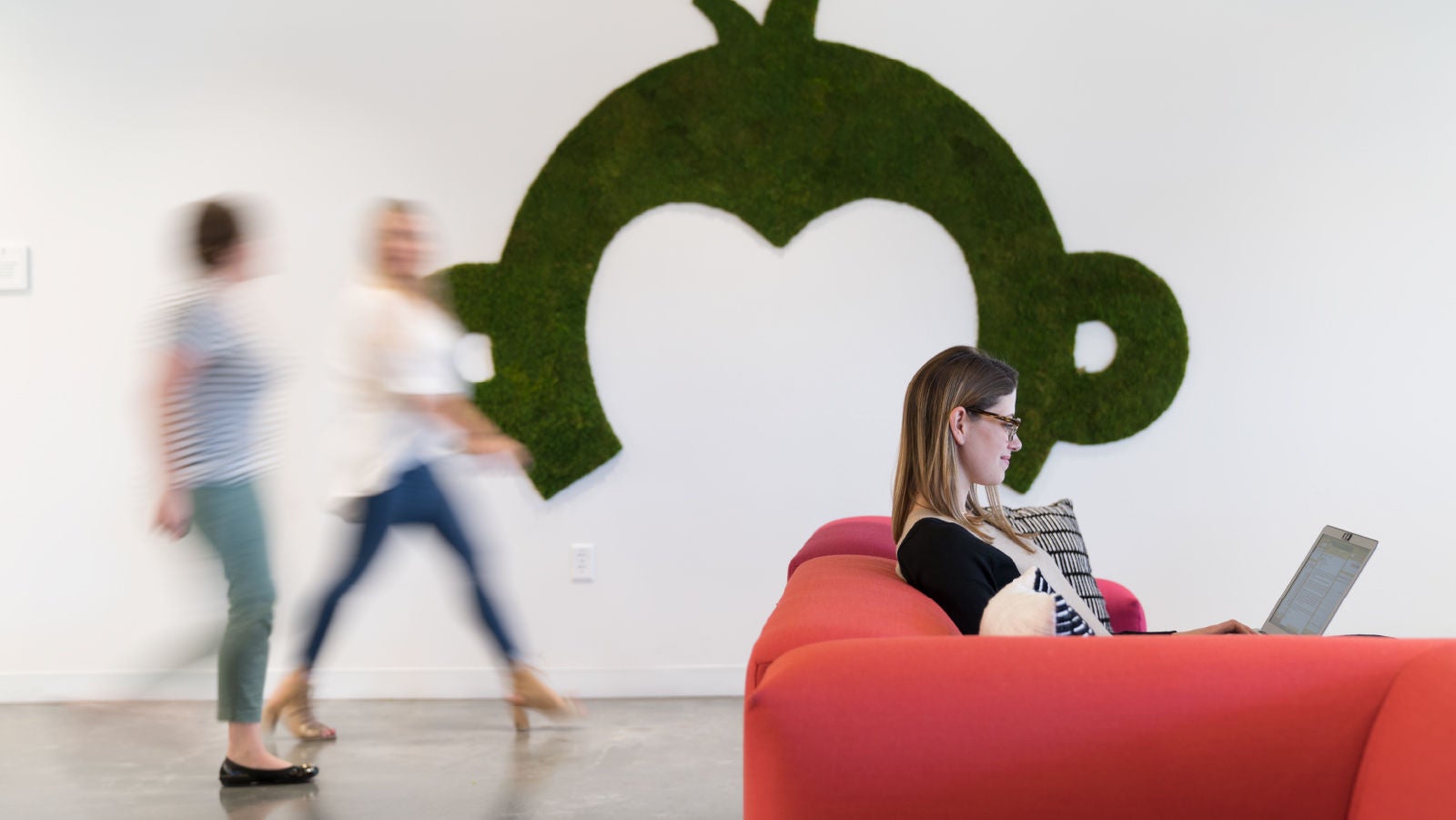 resources_customerStories_momentive