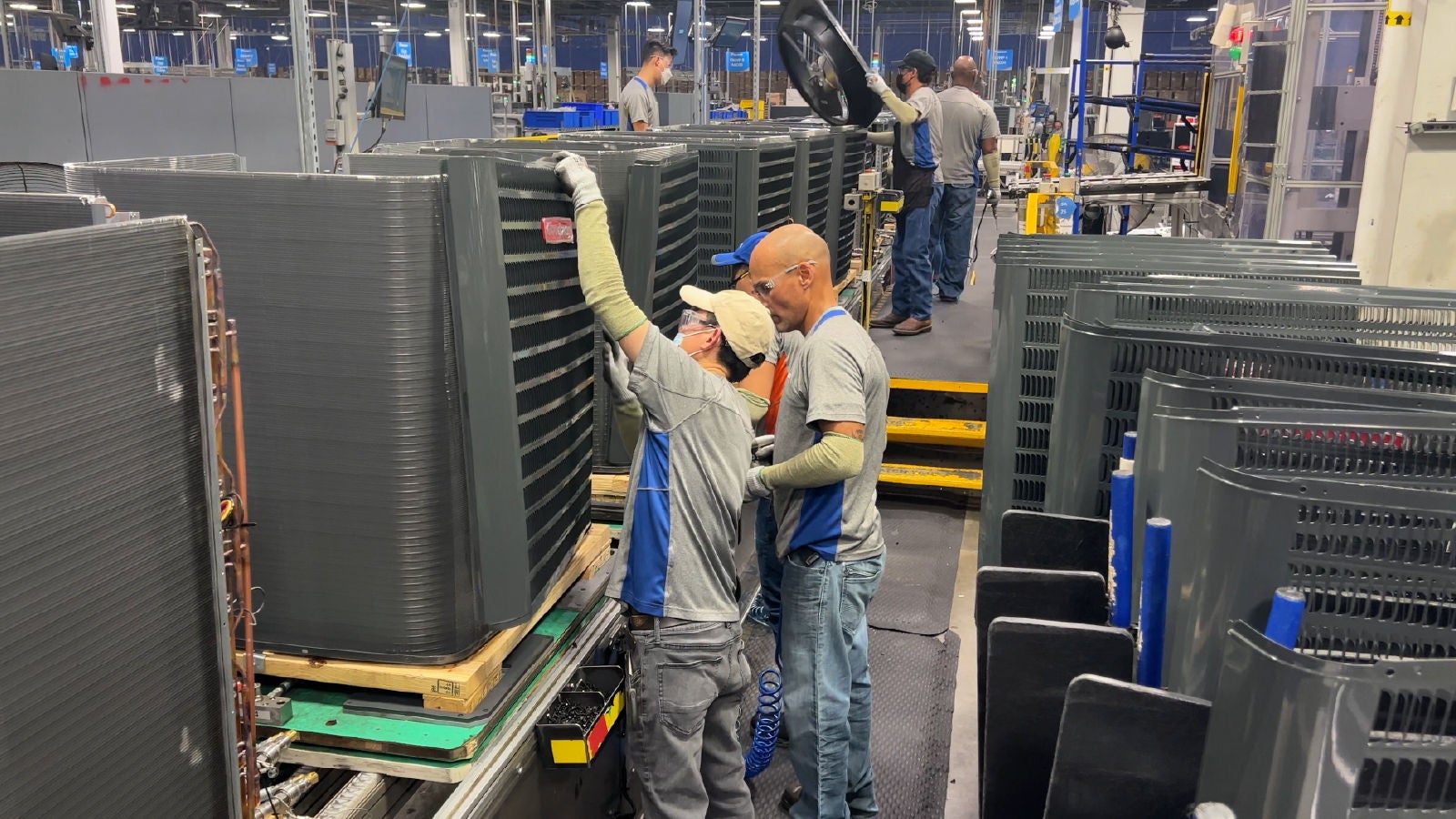 People working in a Daikin factory