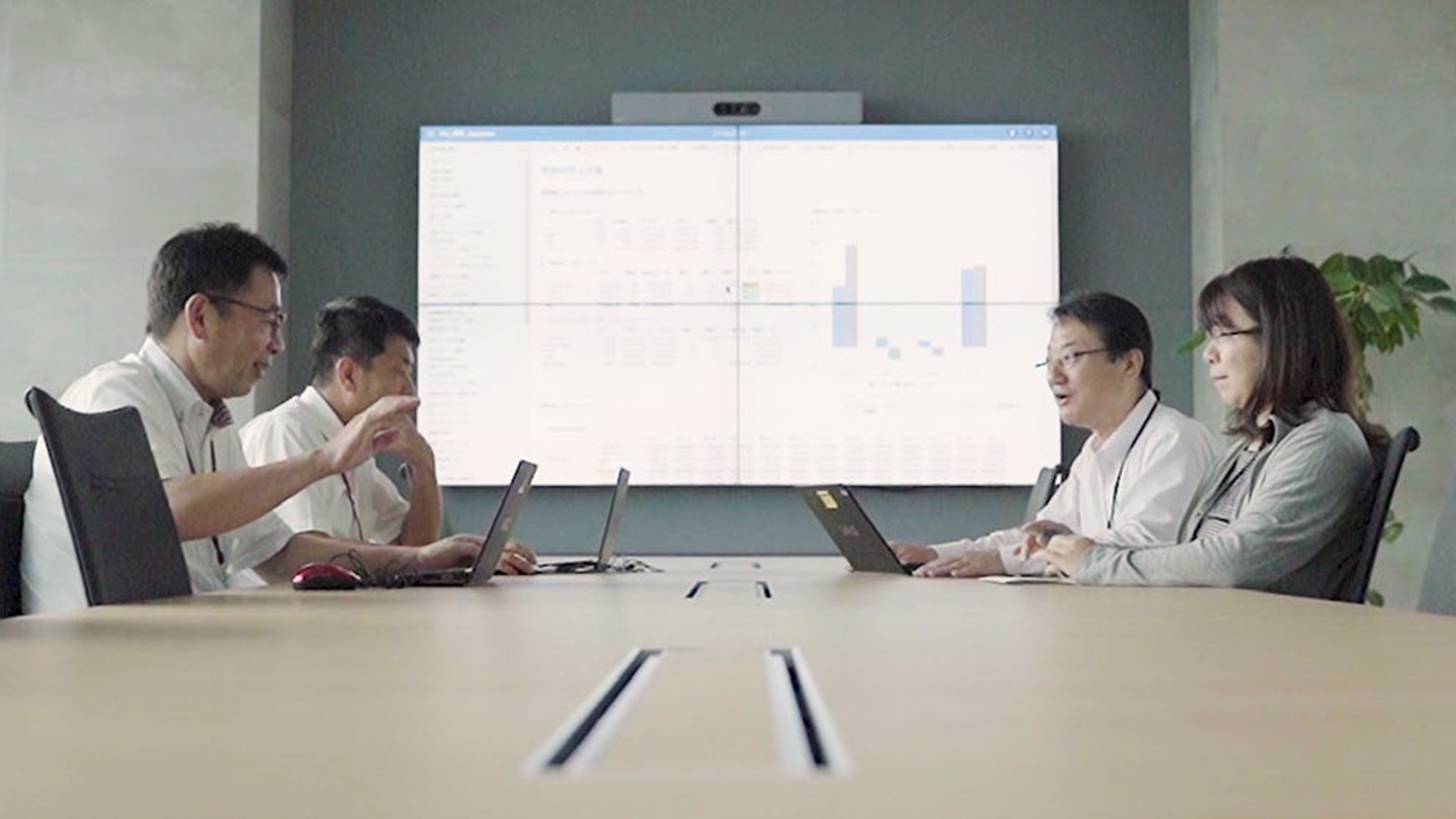 Konica Minolta leadership