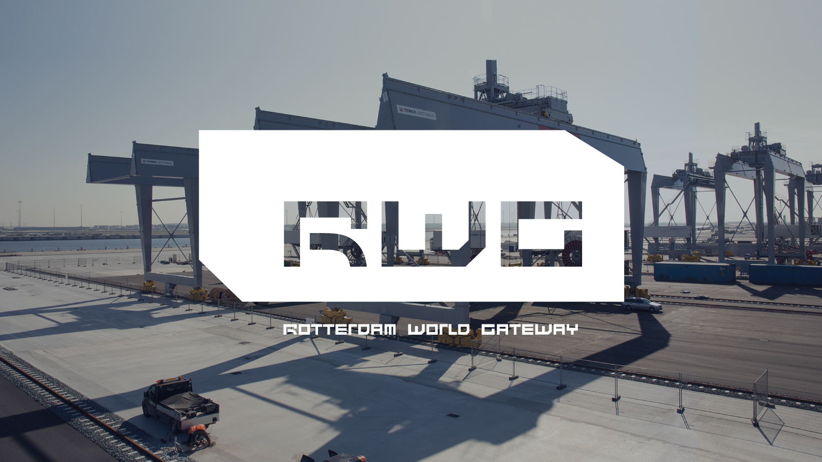 RWG 社のロゴ