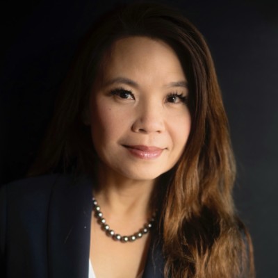 Angela Ying Headshot