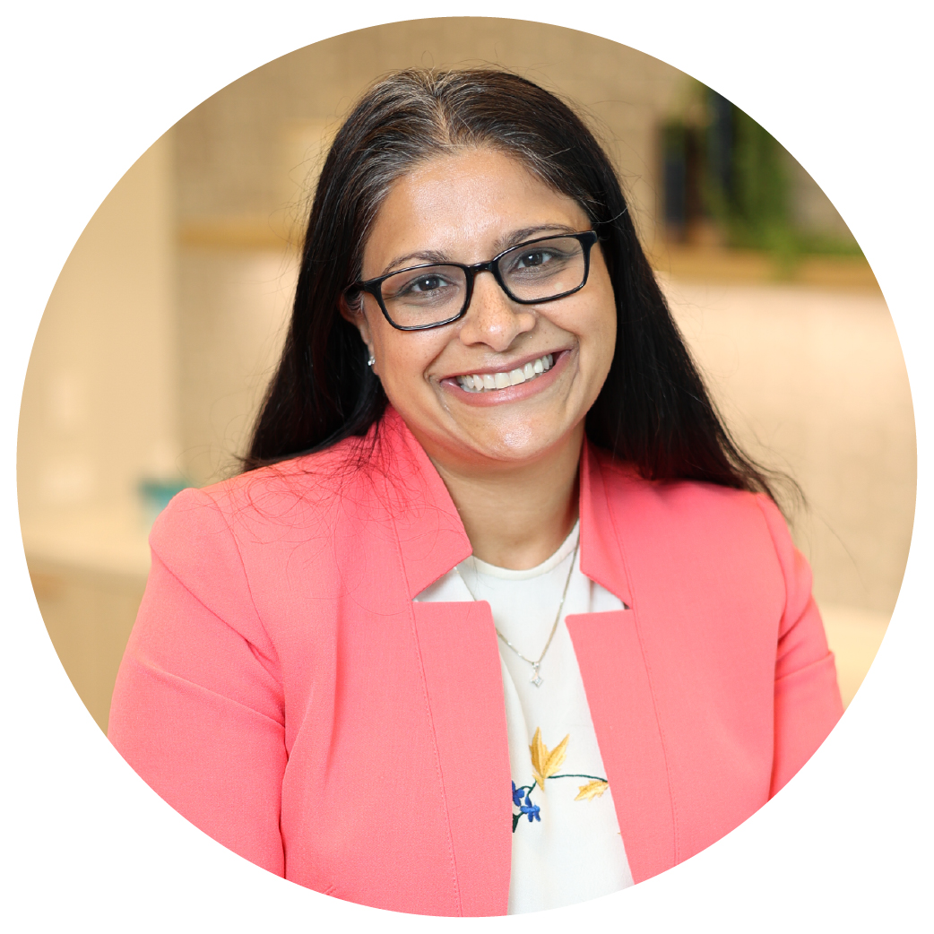 Simmi Mehta Headshot