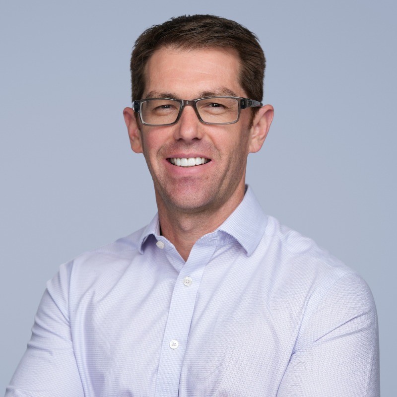 Leigh Romeo Headshot